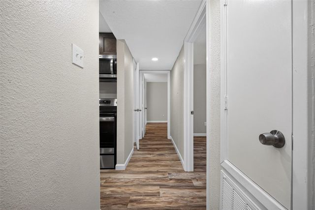 1516 Bay Area Boulevard S15, Houston, TX 77598