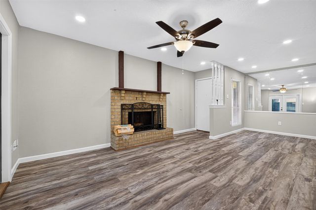 1516 Bay Area Boulevard S15, Houston, TX 77598