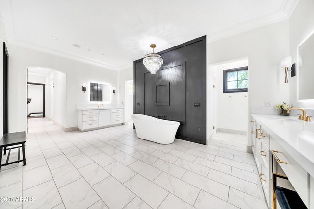 5210 E VIA LOS CABALLOS Lane, Paradise Valley, AZ 85253