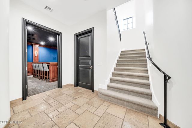 5210 E VIA LOS CABALLOS Lane, Paradise Valley, AZ 85253