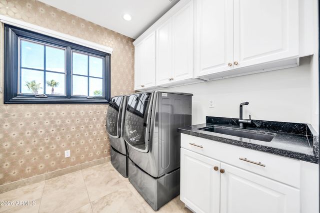 5210 E VIA LOS CABALLOS Lane, Paradise Valley, AZ 85253