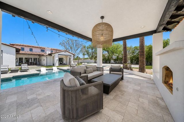 5210 E VIA LOS CABALLOS Lane, Paradise Valley, AZ 85253
