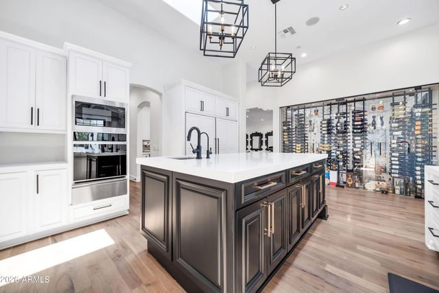 5210 E VIA LOS CABALLOS Lane, Paradise Valley, AZ 85253
