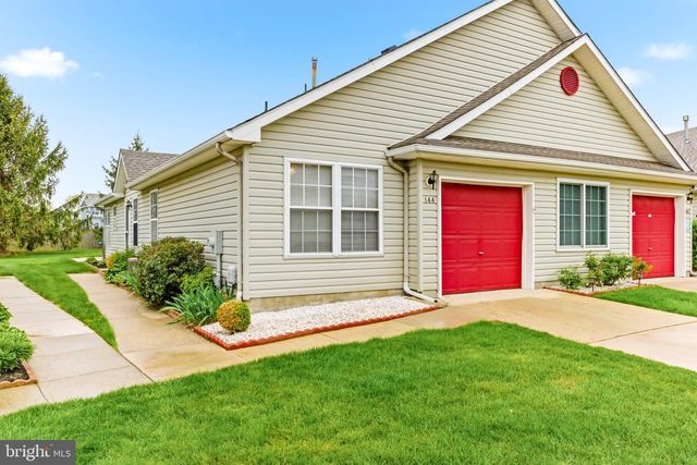 144 ALEXANDER RD, Beverly, NJ 08010