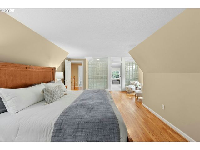 5616 Sw 42ND Ave, Portland, OR 97221