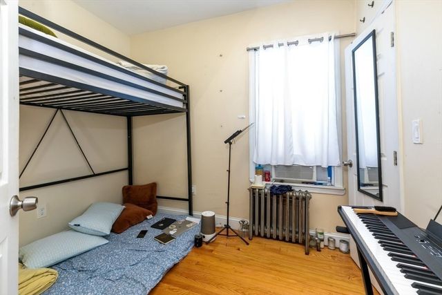 187 Highland St, Boston, MA 02119