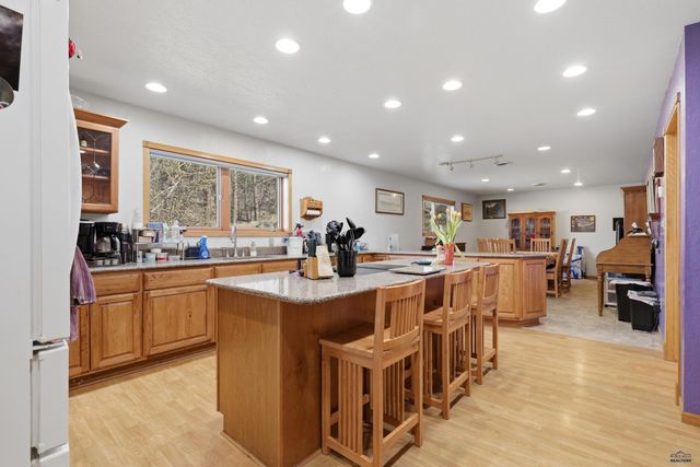 24492 OAK MEADOWS CT, Keystone, SD 57751