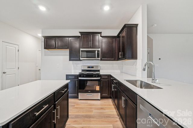 7636 Bainbridge Road, Sherrills Ford, NC 28673