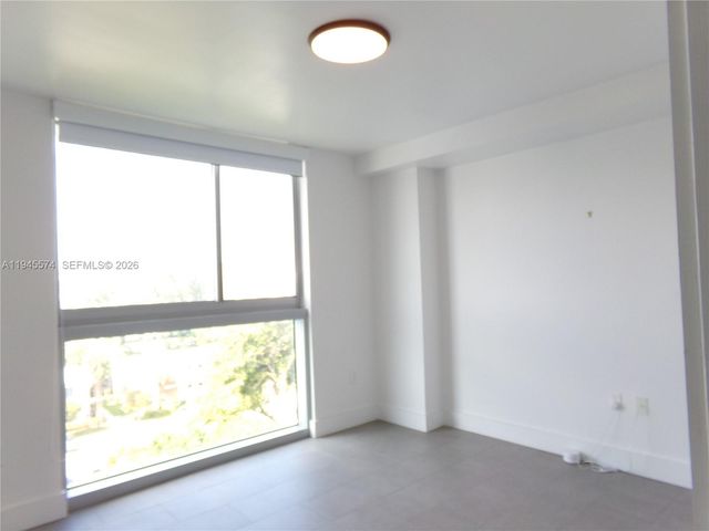 1025 92nd St 804, Bay Harbor Islands, FL 33154