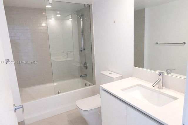 1025 92nd St 804, Bay Harbor Islands, FL 33154