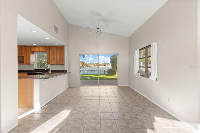 7887 9TH AVENUE S, St Petersburg, FL 33707