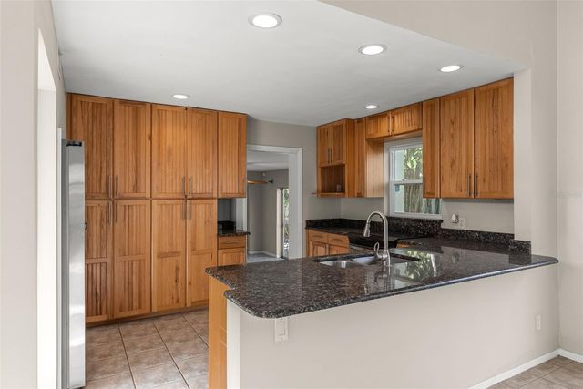 7887 9TH AVENUE S, St Petersburg, FL 33707