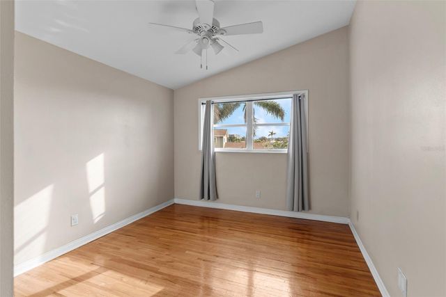 7887 9TH AVENUE S, St Petersburg, FL 33707