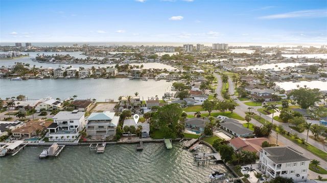 7887 9TH AVENUE S, St Petersburg, FL 33707