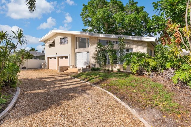 7887 9TH AVENUE S, St Petersburg, FL 33707