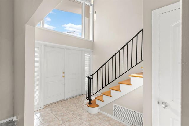 7887 9TH AVENUE S, St Petersburg, FL 33707