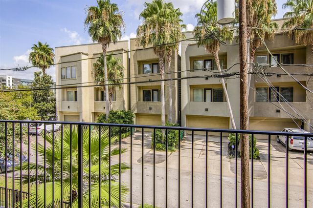 5227 Lillian Street, Houston, TX 77007