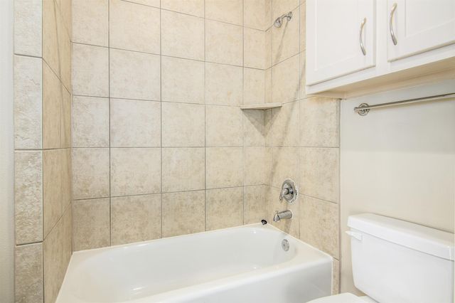 5227 Lillian Street, Houston, TX 77007