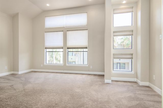 5227 Lillian Street, Houston, TX 77007