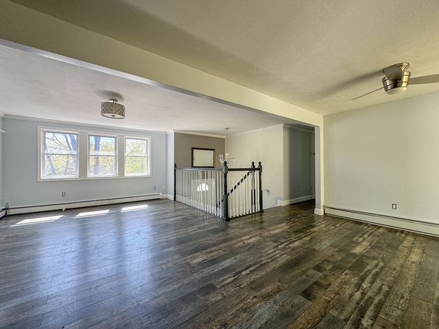 177 Gore Rd, Webster, MA 01570