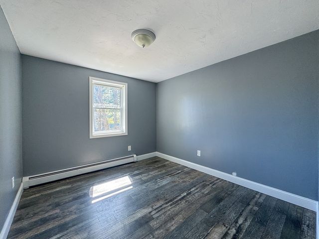 177 Gore Rd, Webster, MA 01570