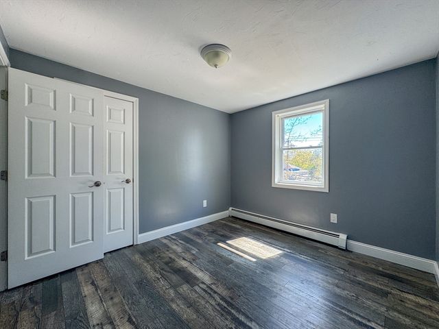 177 Gore Rd, Webster, MA 01570