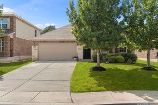 10723 Serrento Hl, Helotes, TX 78023