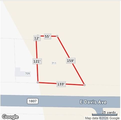 711 E Davis Avenue, Alvarado, TX 76009