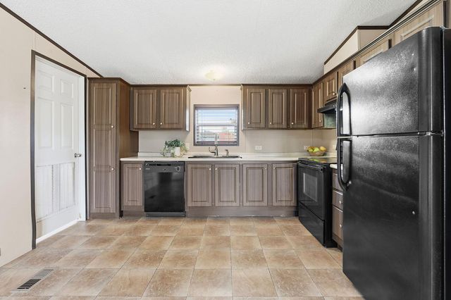 128 Monterrey Hills DR, Del Valle, TX 78617