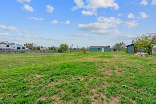 128 Monterrey Hills DR, Del Valle, TX 78617