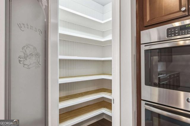 1382 Sutters Pond Drive NW, Kennesaw, GA 30152