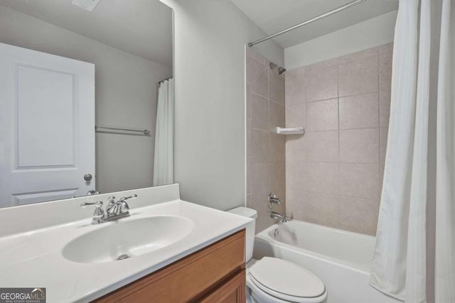 1382 Sutters Pond Drive NW, Kennesaw, GA 30152