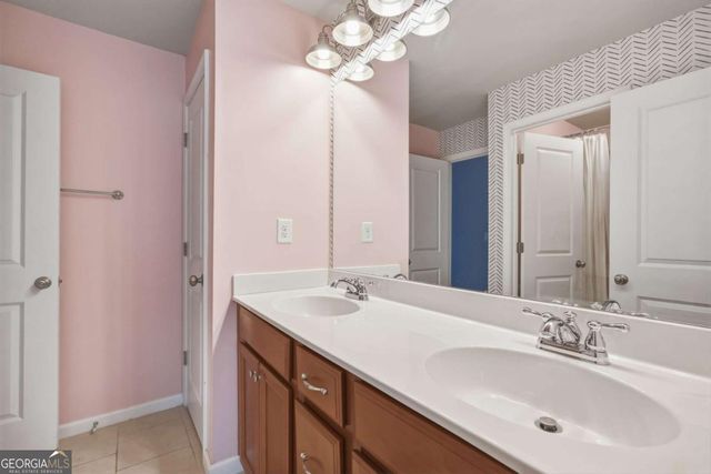 1382 Sutters Pond Drive NW, Kennesaw, GA 30152