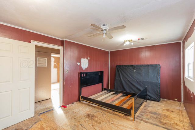 107 Inverness Street, Borger, TX 79007