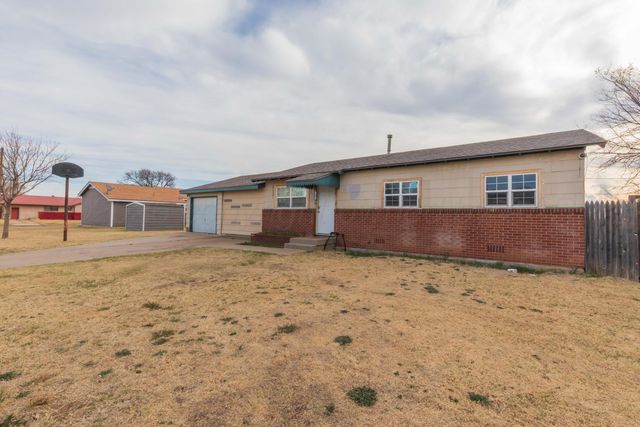 107 Inverness Street, Borger, TX 79007