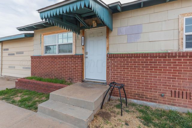 107 Inverness Street, Borger, TX 79007