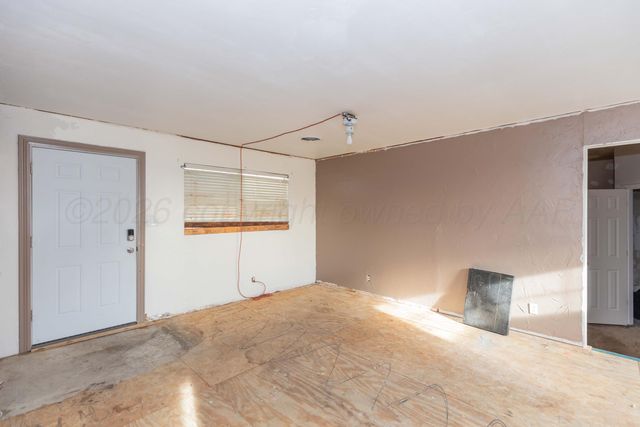 107 Inverness Street, Borger, TX 79007