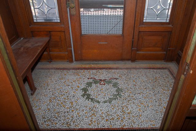 304 GLEN Avenue, Council Bluffs, IA 51503