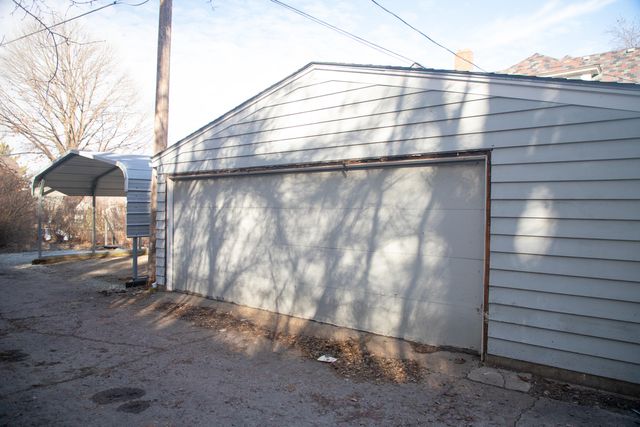 304 GLEN Avenue, Council Bluffs, IA 51503