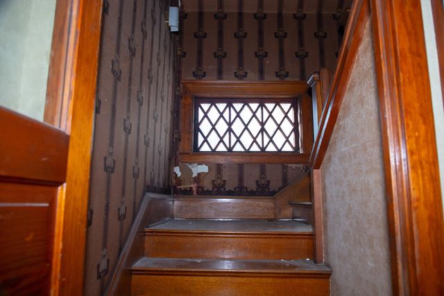 304 GLEN Avenue, Council Bluffs, IA 51503