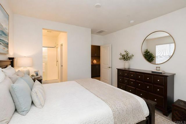 877 Blackstone Drive, San Marcos, CA 92078