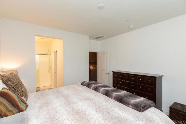 877 Blackstone Drive, San Marcos, CA 92078
