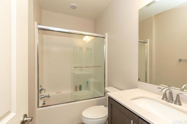 877 Blackstone Drive, San Marcos, CA 92078