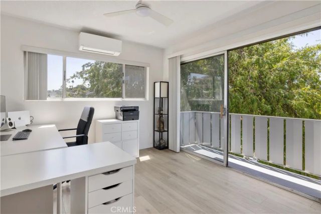 4343 Finley Avenue 27, Los Angeles, CA 90027