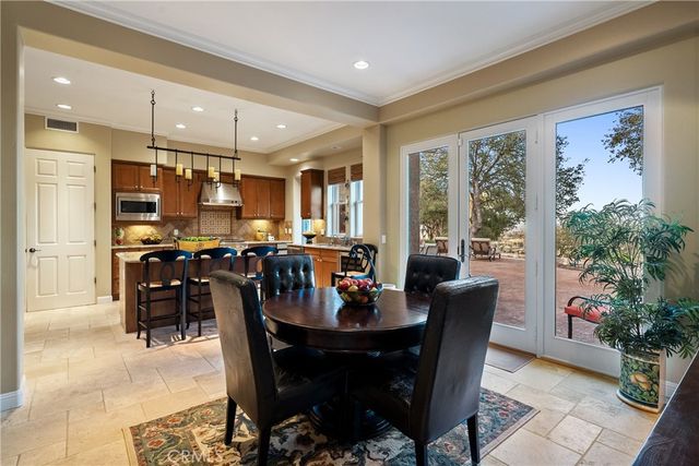 2438 Battering Rock, Templeton, CA 93465
