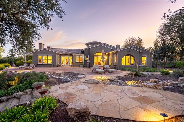 2438 Battering Rock, Templeton, CA 93465