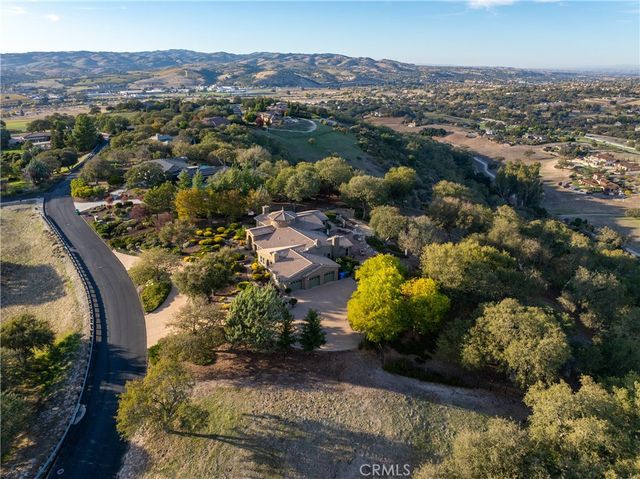 2438 Battering Rock, Templeton, CA 93465