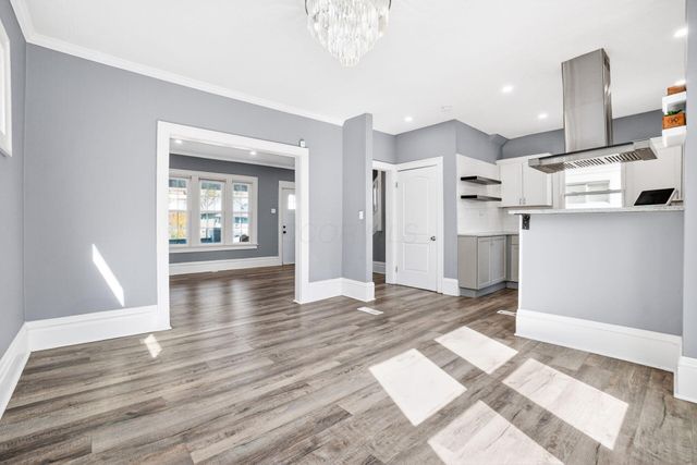 152 S Burgess Avenue, Columbus, OH 43204
