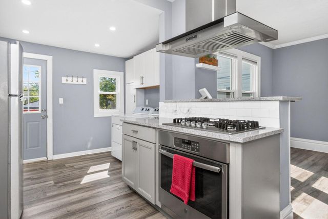 152 S Burgess Avenue, Columbus, OH 43204