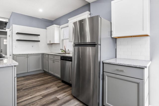 152 S Burgess Avenue, Columbus, OH 43204